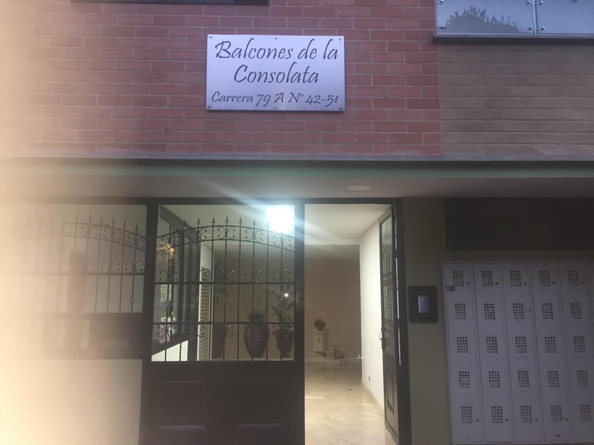 Apartment En Laureles Con Ascensor , Balcon Y Muy Bien Ubicado En Laureles , El Barrio Mas Cool Del Mundo