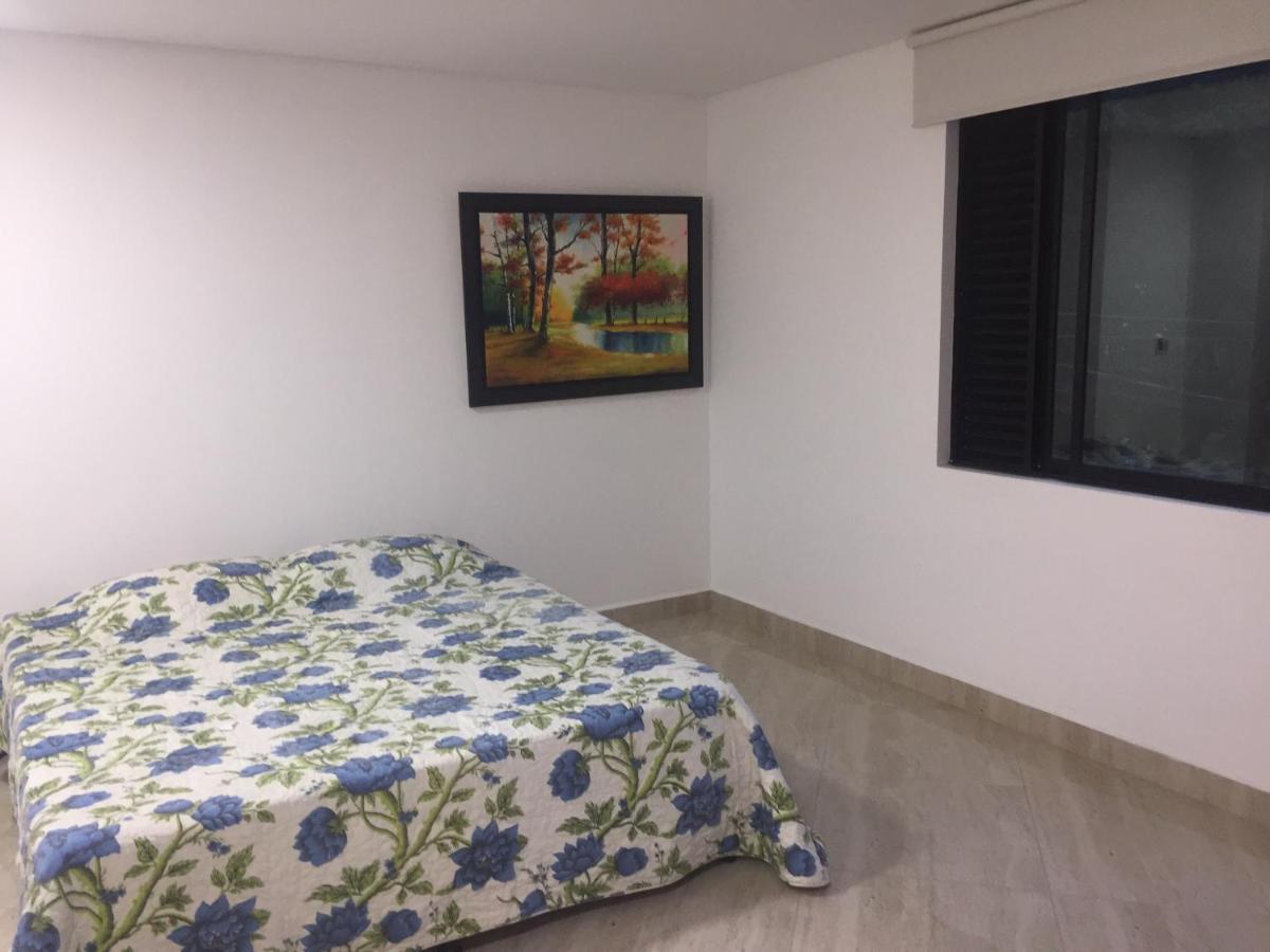 En Laureles Con Ascensor , Balcon Y Muy Bien Ubicado En Laureles , El Barrio Mas Cool Del Mundo * Medellin