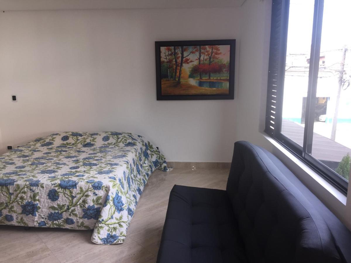 En Laureles Con Ascensor , Balcon Y Muy Bien Ubicado En Laureles , El Barrio Mas Cool Del Mundo